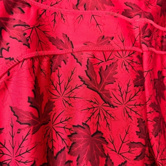 Eh! Giant Tiger Canada Day Maple Leaf Red Biker Shorts |  2X - Picture 3 of 4